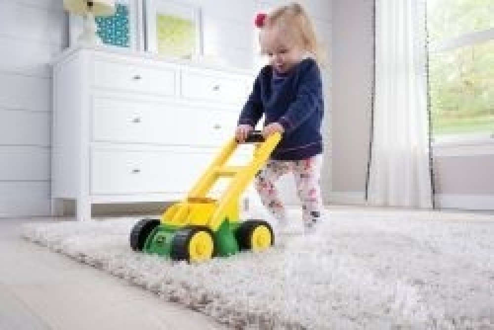 John deere lawn mower for kids hot sale