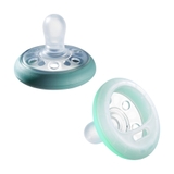 Tommee Tippee Closer To Nature Soother - Breast Like - Day & Night - 6-18 Months - 2 Pack image 1