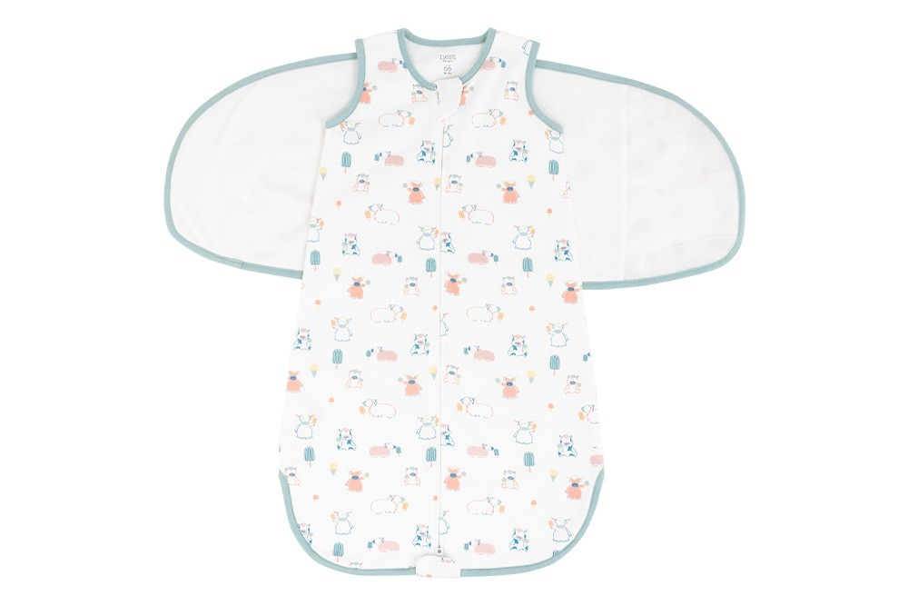 Nest Design Organic Swaddle Sleeping Bag 1.0 Tog Summer Graze 03