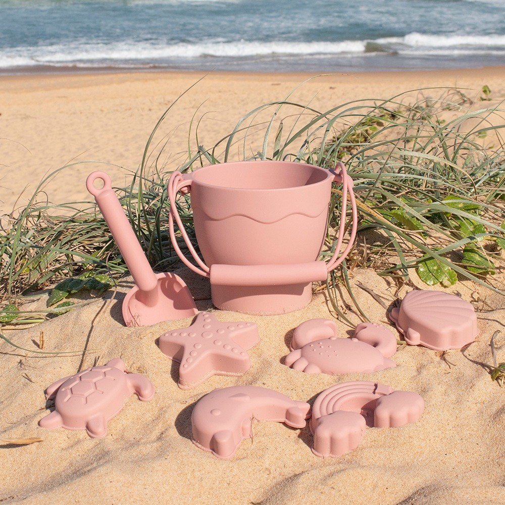 Playground Silicone 8 piece Bucket & Spade Set Rose Beach & Sand Baby Bunting AU
