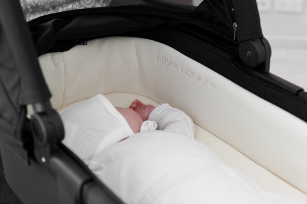 Edwards & Co Carry Cot Fitted Sheets (2Pcs) Natural Baby Bunting NZ