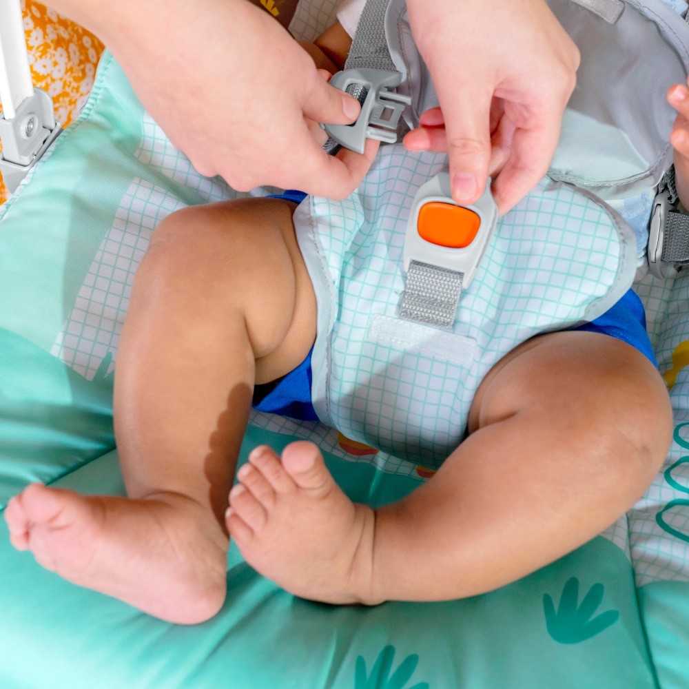 Bright Starts Infant To Toddler Rocker Wild Vibes Rockers & Bouncers