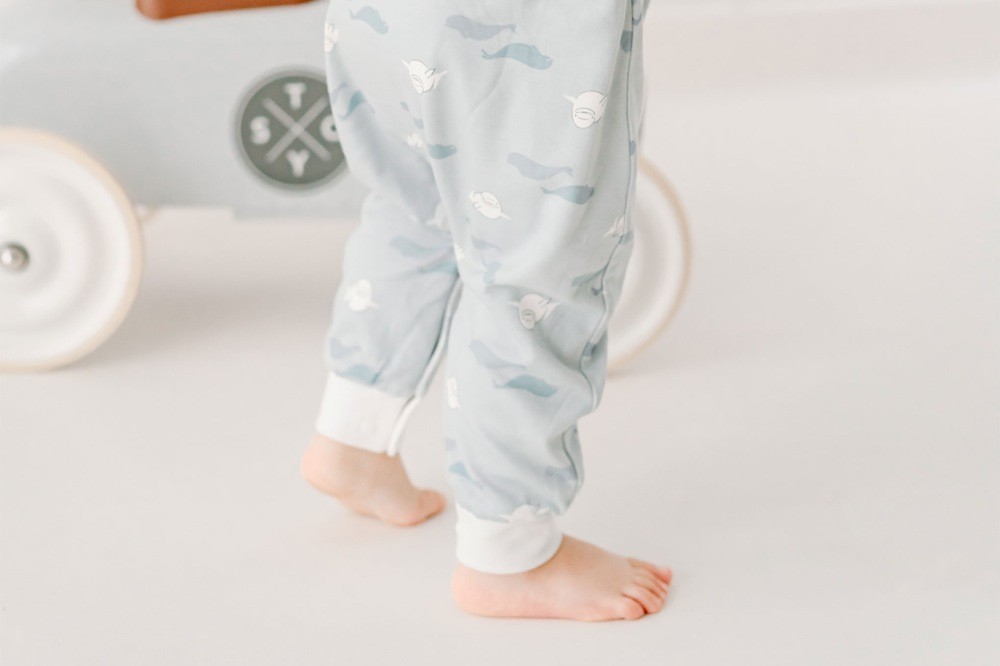 Nest Organic Sleep Suit Long Sleeve 1.0 Tog Beluga Boogie Medium