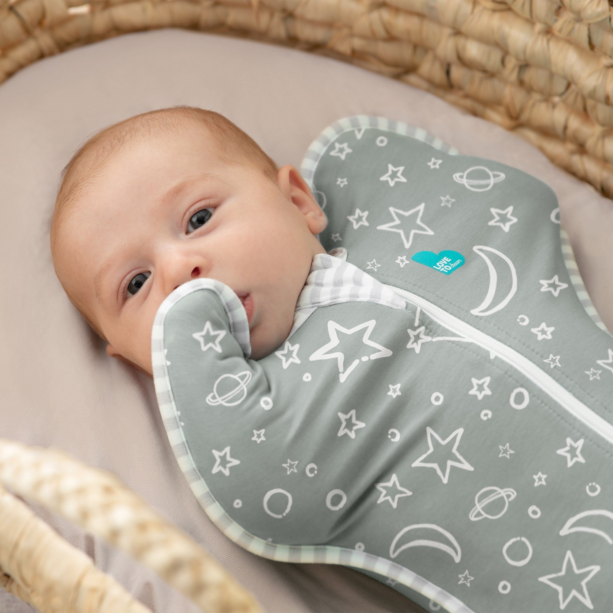 Love To Dream Swaddle Up Bamboo Stars & Moon 1 Tog Olive Size Small