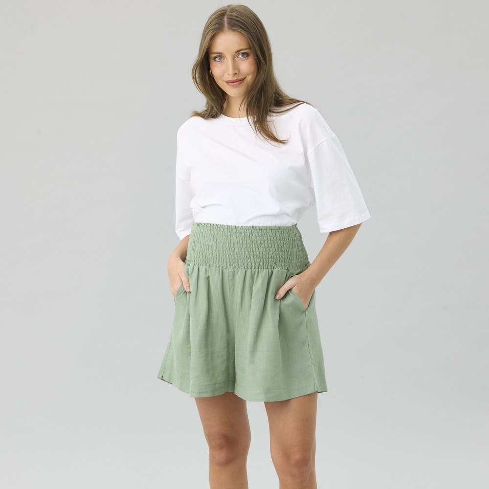 Blossom & Bloom Shorts Linen Green Size 12