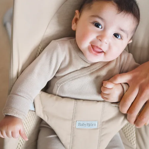 Transat BabyBjörn Balance Soft - Siège Bébé Balancement Naturel, 3,5-13kg