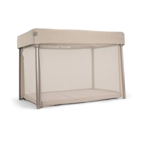 Nuna Paal Portacot W/Sheet Biscotti