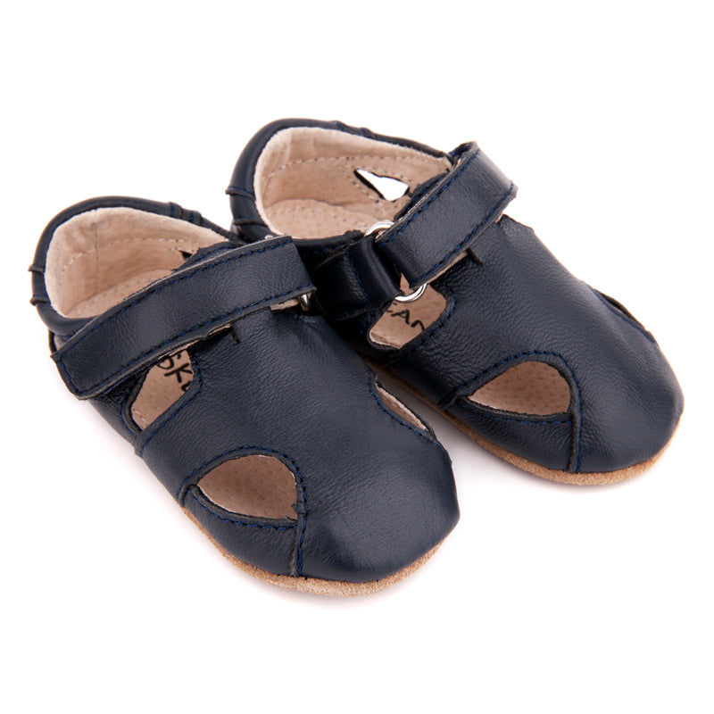 Skeanie sandals sale