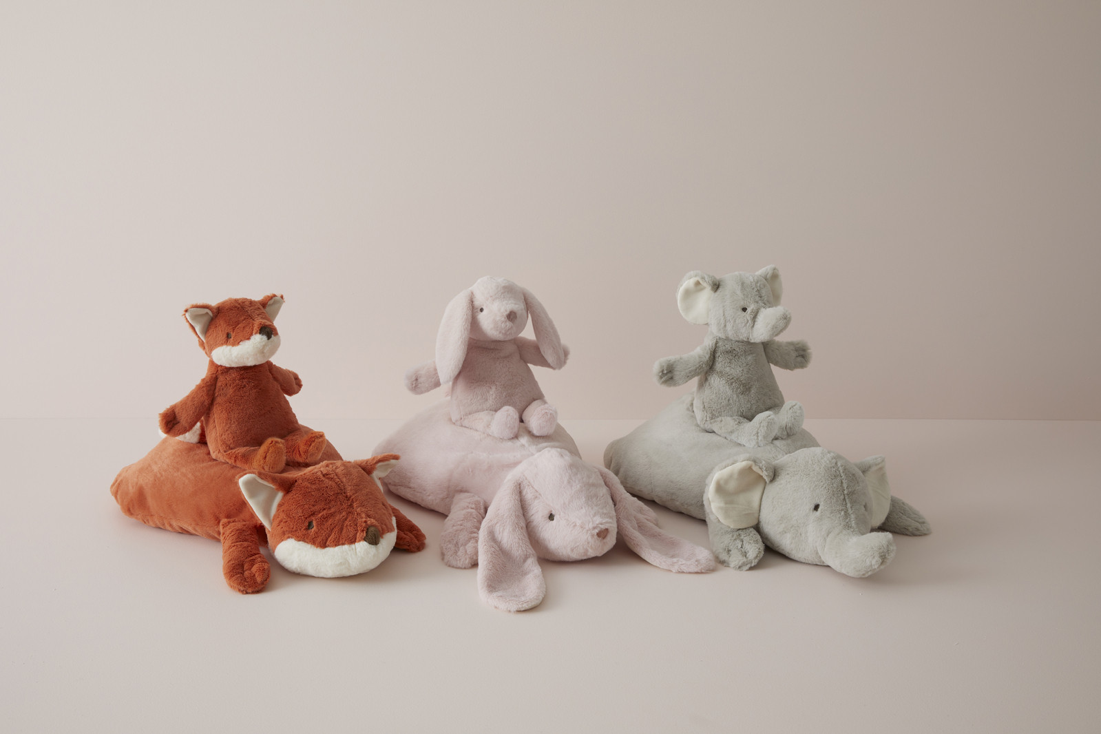 Jiggle & Giggle Cuddle Time Bunny Baby/Children's Soft Plush Play Toy