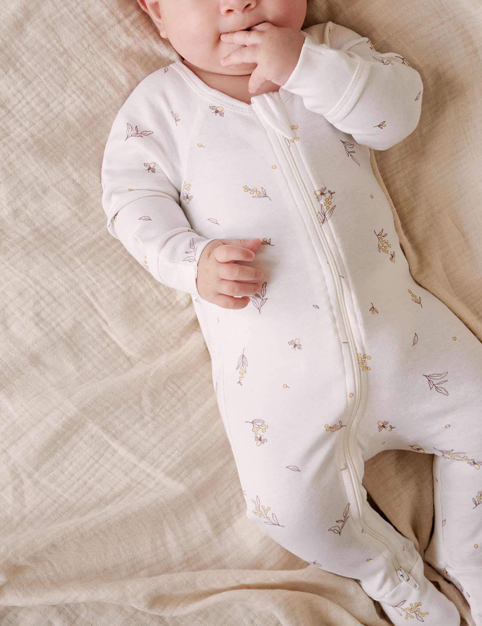 Purebaby Zip Growsuit Vanilla Wattle Bee Baby Onesies Baby Bunting AU