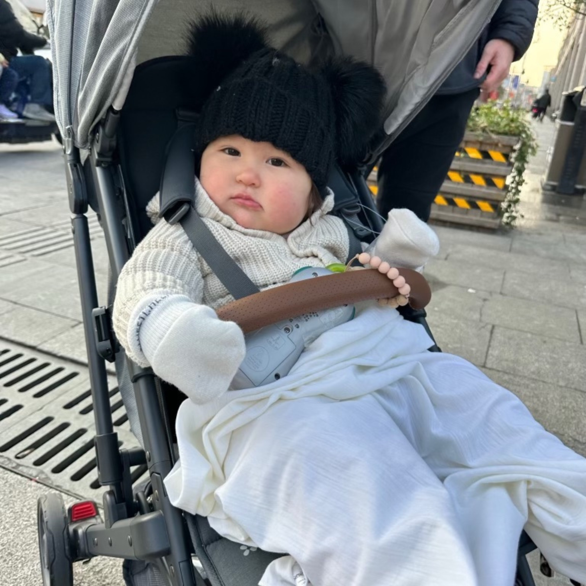 Sweet Cheeks Merino Baby Merino Wool Mountain Mittens Vanilla (524 M