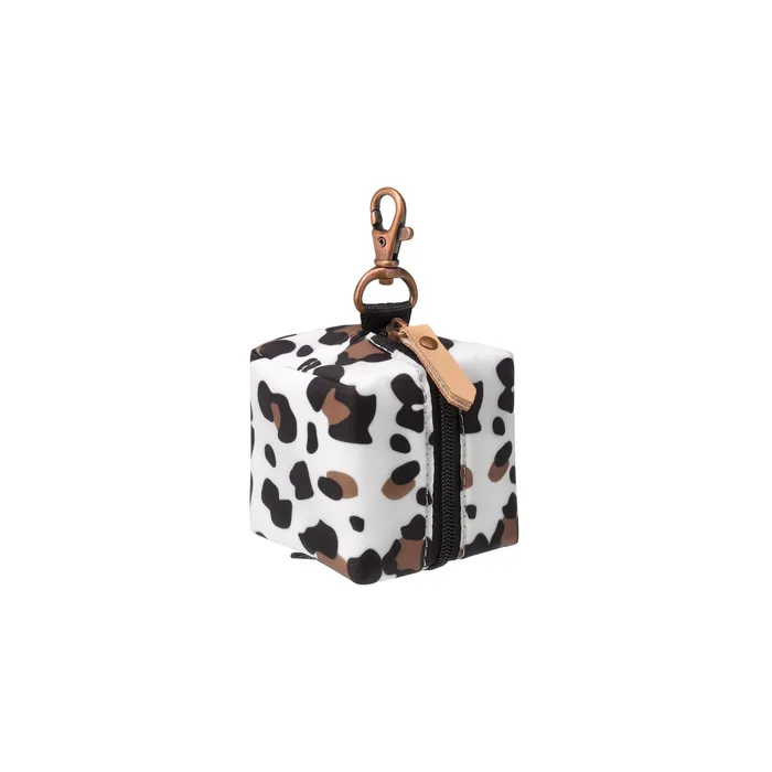 Petunia Pickle Bottom Pacifier Porter
