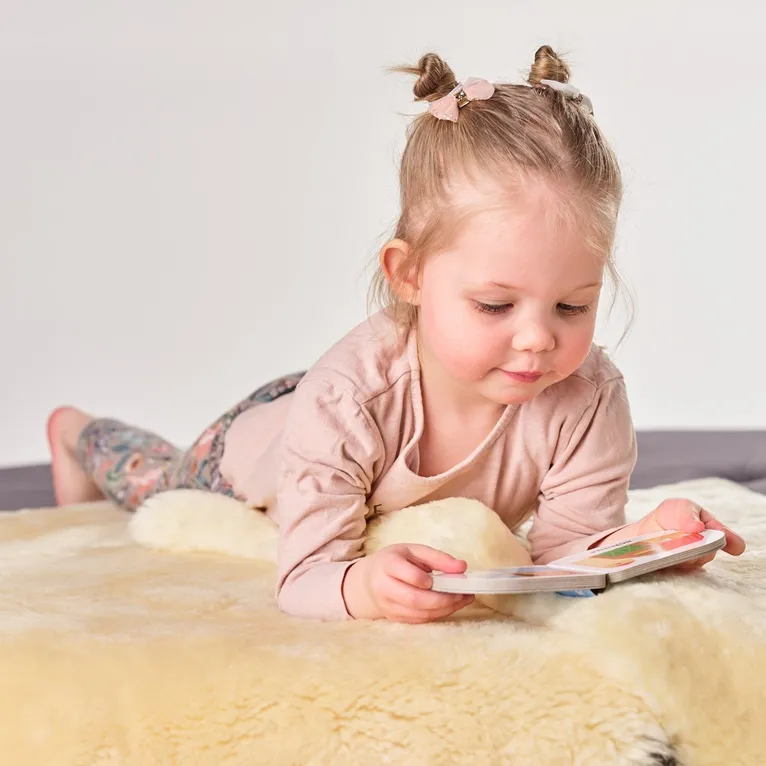 Naturally Sheepskins Lambskin Baby Rug /Play Mat - Natural