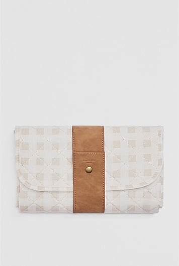 Country Road Woven Change Mat Shell