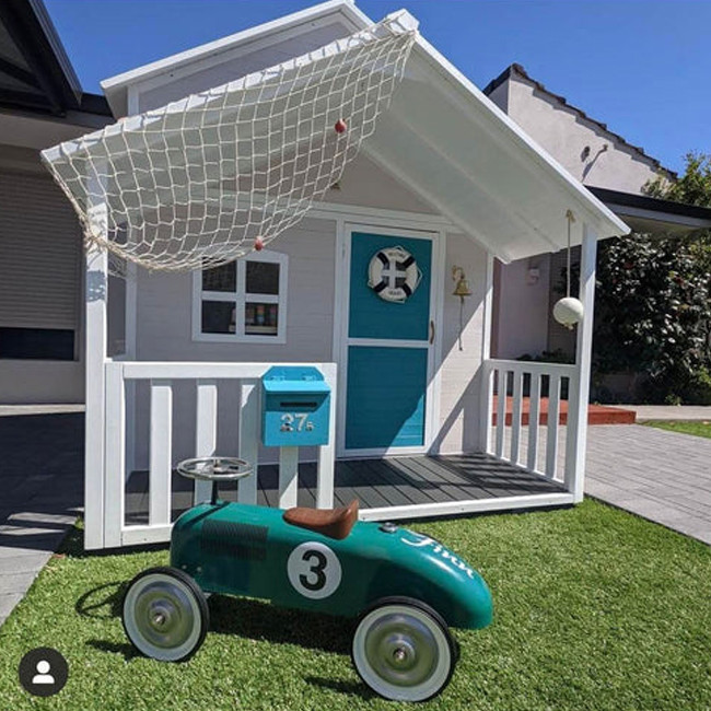 Kidzshack Lovely Shack Outdoor Play Large Wooden Cubby House