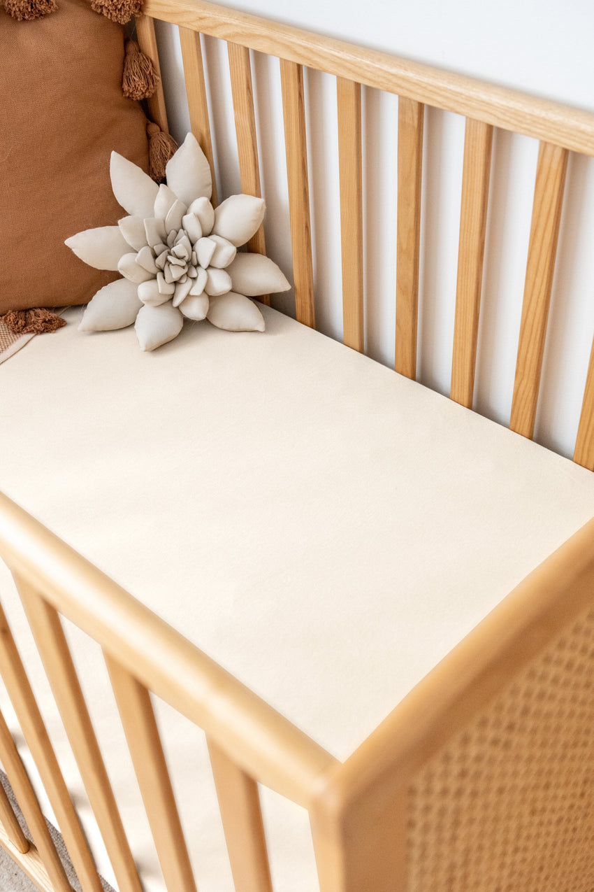 Kiin Organic Cot Sheet, White