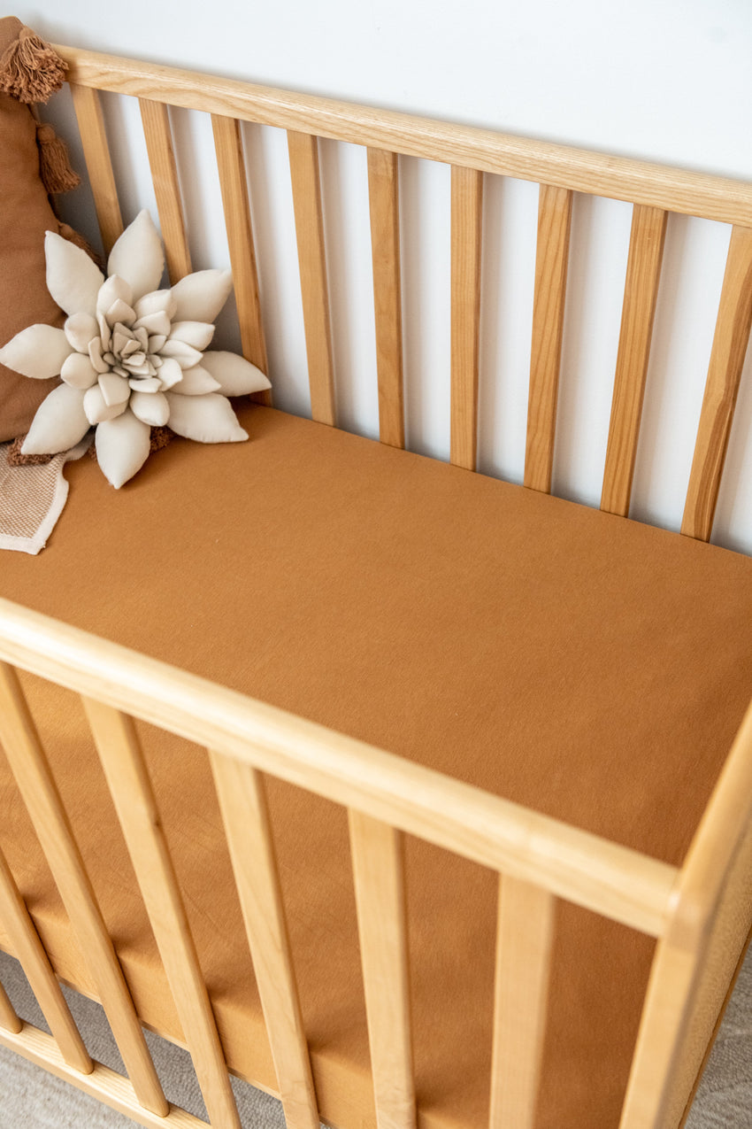 Kiin Cot Organic Sheet, Brown