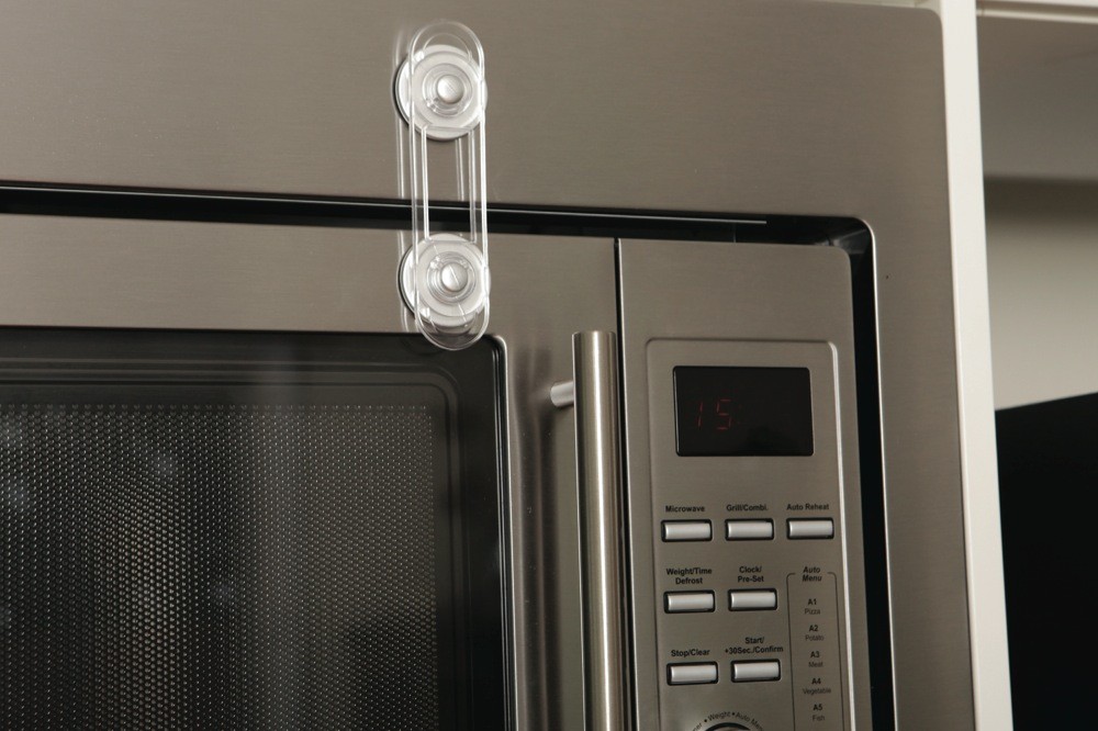 Dreambaby Multi-purpose Latches - Extra Value (Pack Of 3, Transparent